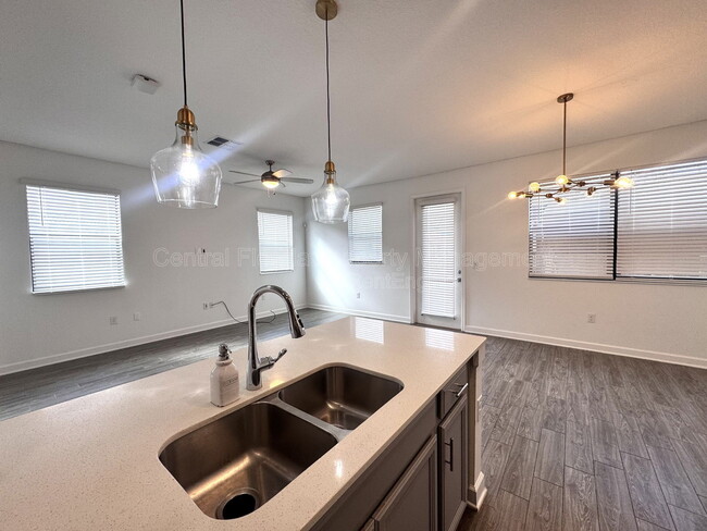 Building Photo - 1256 Payne Stewart Dr