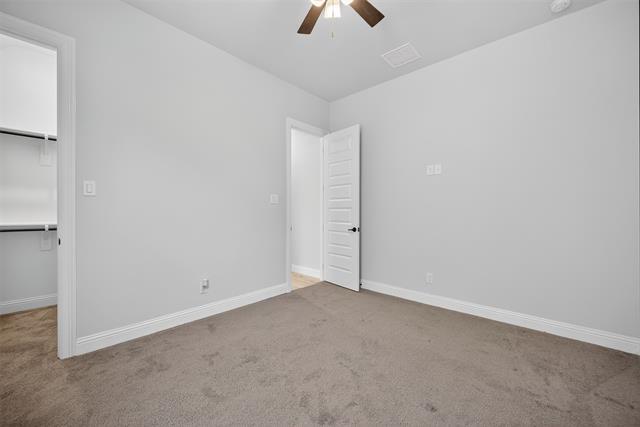 Building Photo - 2410 Topaz Dr