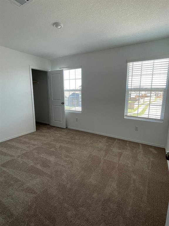 Building Photo - 428 Bass Dr