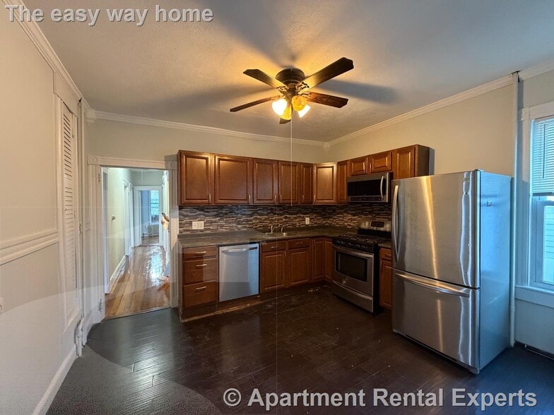 Primary Photo - 21 Jaques St