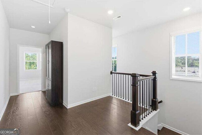 Building Photo - 2565 Cherry Birch Ln