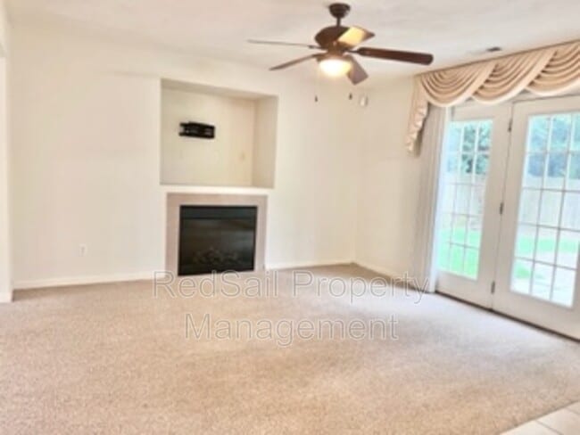 Building Photo - 3707 Latimer Cir