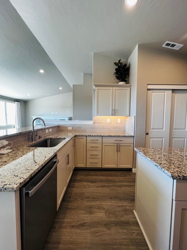 Building Photo - Non-Refundable & Security Deposit Total: $2950.00
