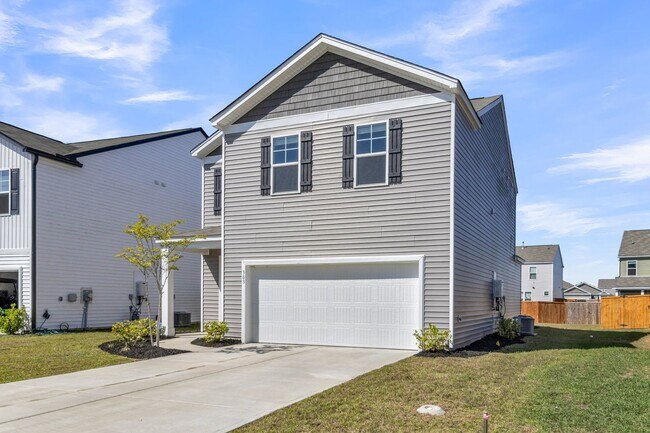 Building Photo - Beautiful 3 bedroom/3 bathroom two story home available in Cane Bay!