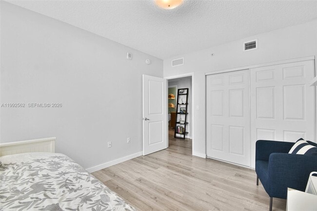 Building Photo - 601 NE 23rd St