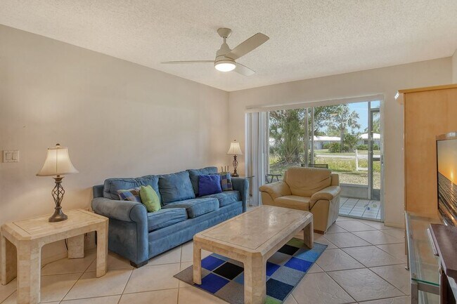 Primary Photo - 3209 S Beneva Rd