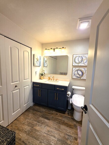 Guest bathroom with bidet - 12504 SE Stark St