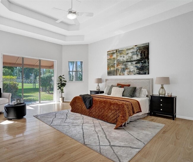 Building Photo - 2501 Poinciana Dr