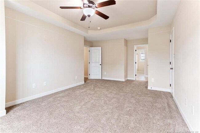 Building Photo - 573 Wedgefield Dr