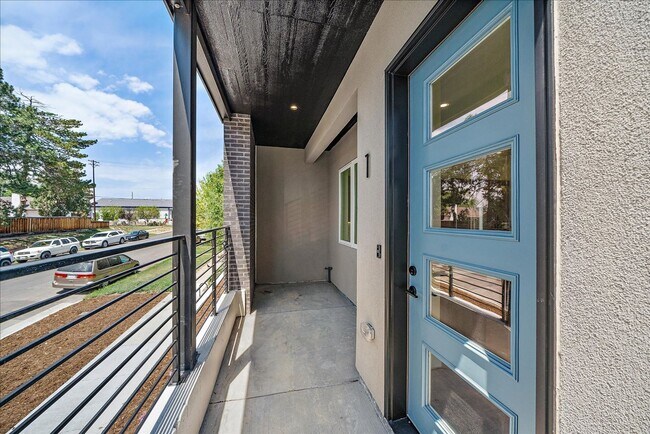 Building Photo - Luxurious New Townhome in South Sloan’s Lake