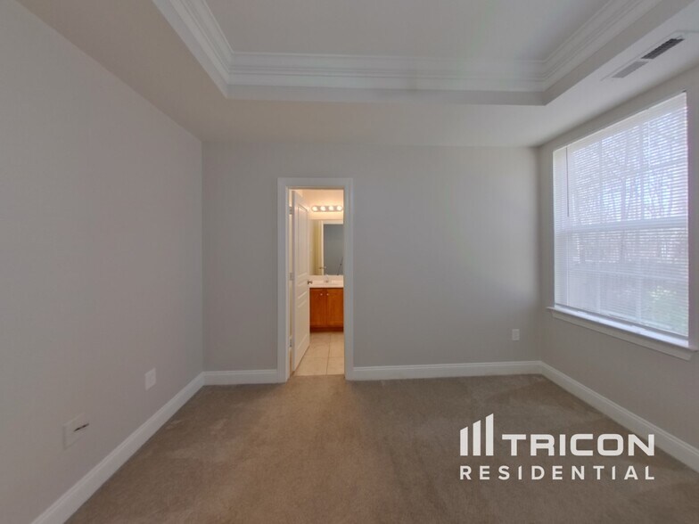 Building Photo - 4837 Samuel Richard St