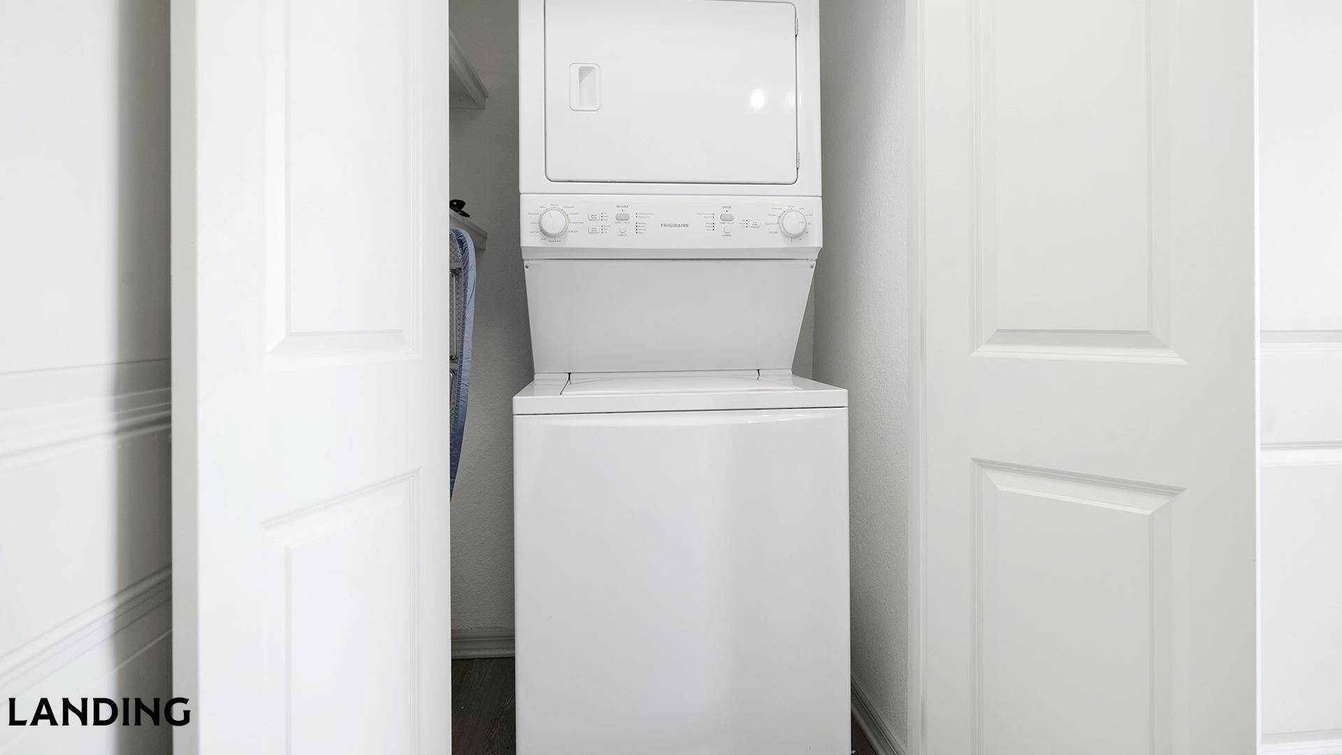 Building Photo - 9301 Summit Centre Way