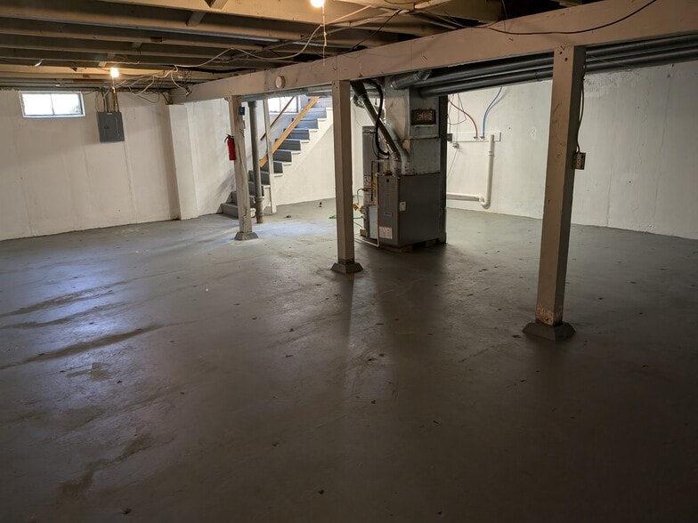 Building Photo - 46 Kaydon Dr