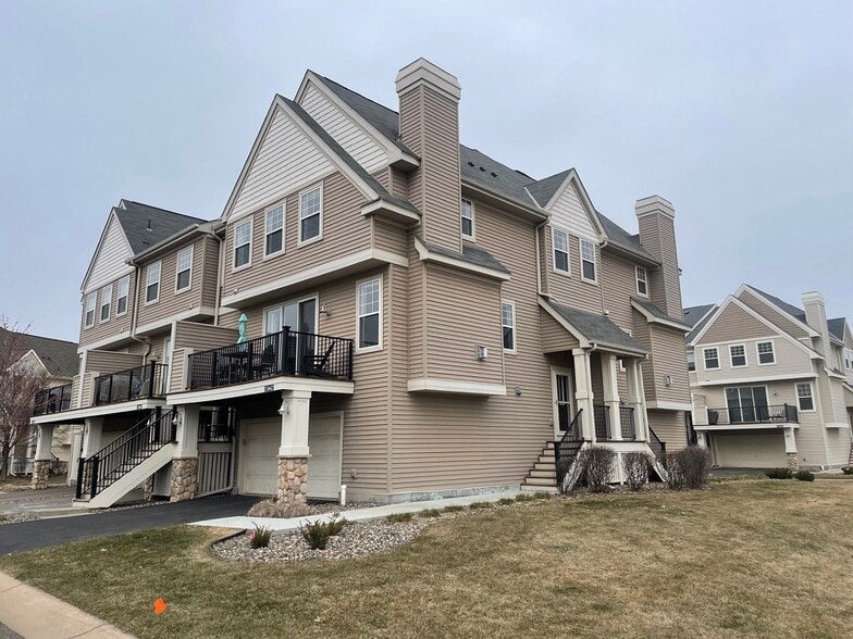 Building Photo - 13642 Brick Path