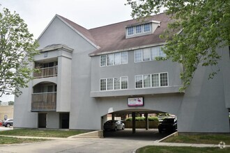 Building Photo - 402 N Gregory