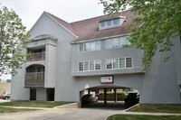 Building Photo - 402 N Gregory St