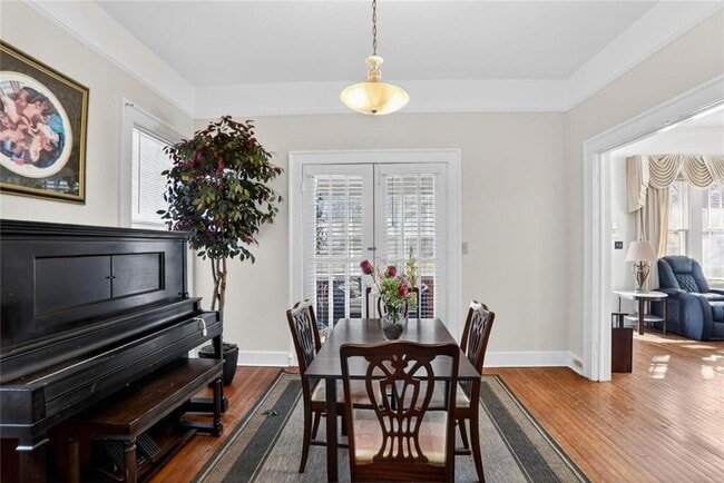 Building Photo - 203 Winter Ave