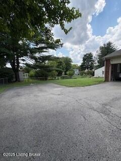 Building Photo - 4248 Darbrook Rd