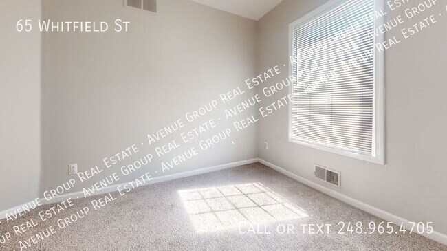 Building Photo - 65 Whitfield St