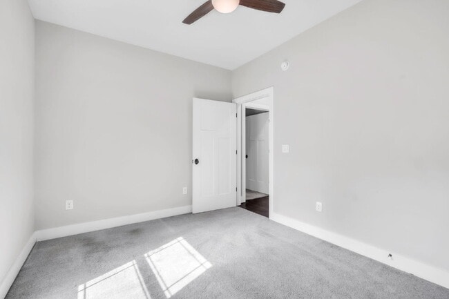 Building Photo - Stunning 3-Bedroom, 2-Bathroom Home Featuring Open-Concept Luxury Living $2150/mo rent