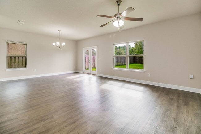 Building Photo - Stunning Two-Story Home with 4 Bedrooms, 2.5 Baths, and an Upstairs Living Room!