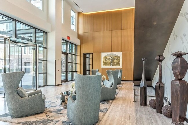 Building Photo - 100 Garvies Point Rd