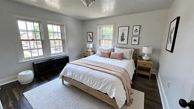 Building Photo - 2 Bedroom 1 Bathroom in Lebanon with Large...