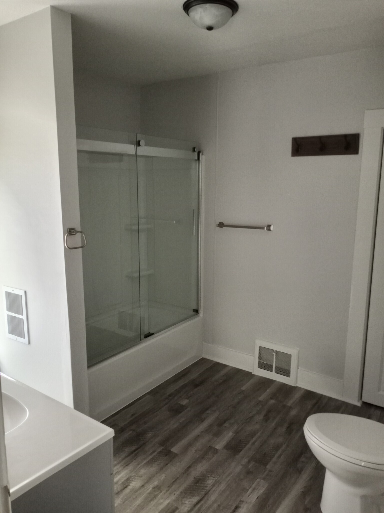 Building Photo - 3780 N Wozniak Rd