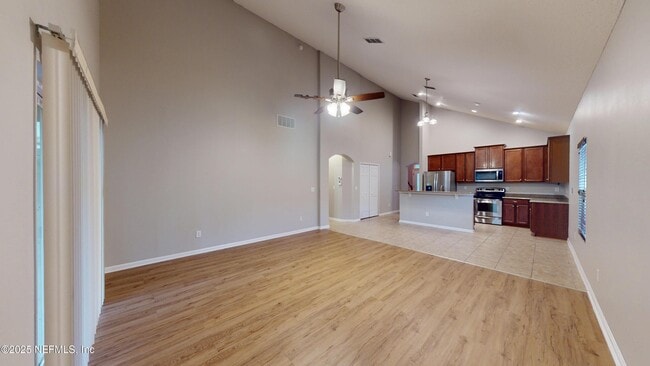 Building Photo - 105 N Aberdeenshire Dr