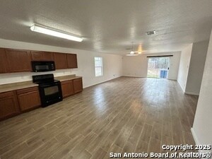 Building Photo - 210 Butternut Blvd