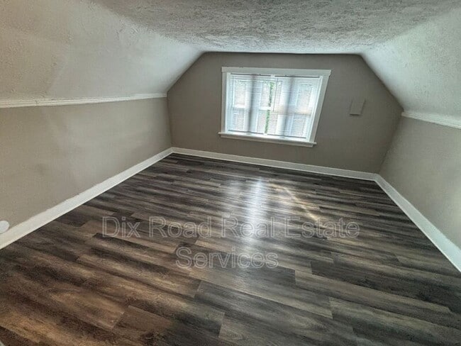 Building Photo - 1026 Del Monte Pl