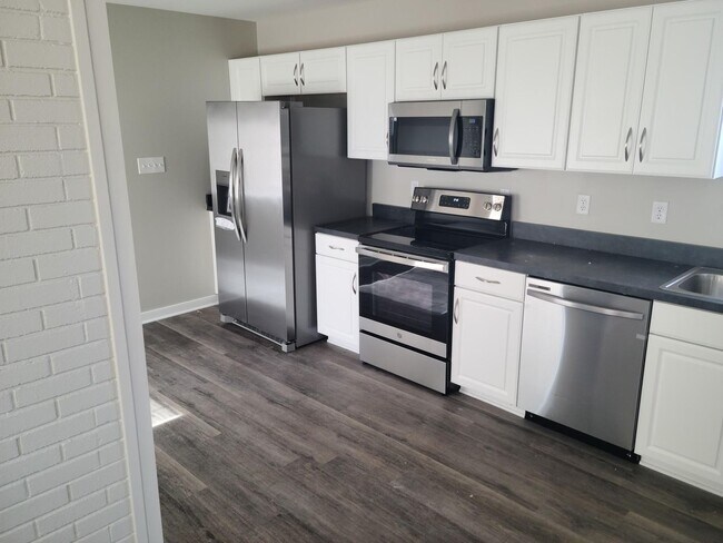 Building Photo - 2 Bed 1 Bath Rancher-Chesterfield -Courthouse Rd/Providence Rd Area