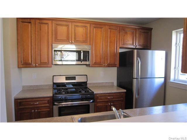Building Photo - 418 Tondo Cir