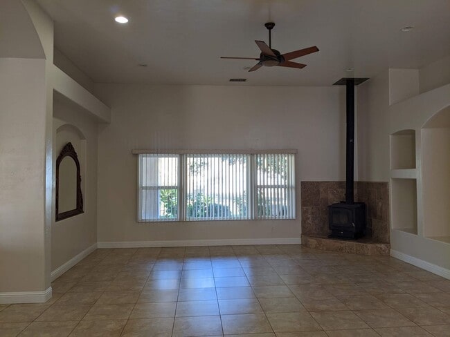 Building Photo - Large custom rural home offering wonderful...