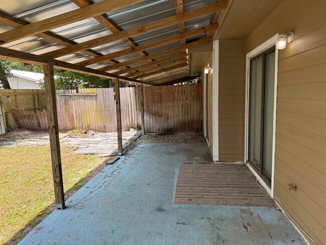 Building Photo - 2840 Misty Garden Cir