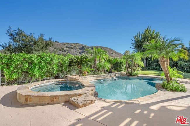 Building Photo - 4110 Prado De Los Zorros