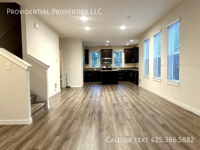 Building Photo - 12915 20th Dr W