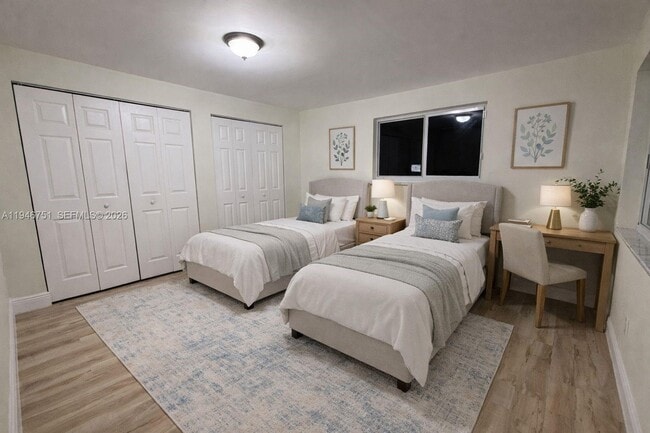 Building Photo - 5114 SW 133rd Ct Dr