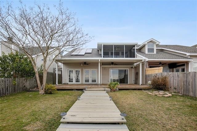 Building Photo - 1057 Marina Dr