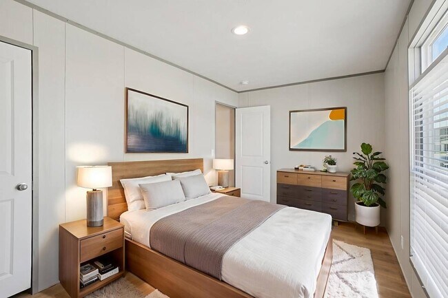 Building Photo - 1614 Sidewinder Dr