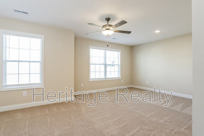 Building Photo - 11356 Sawyers Vly Dr