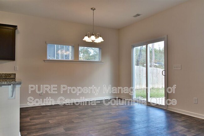 Building Photo - 207 Eagle Park Dr