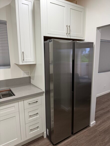 Building Photo - 6219 Monterey Rd