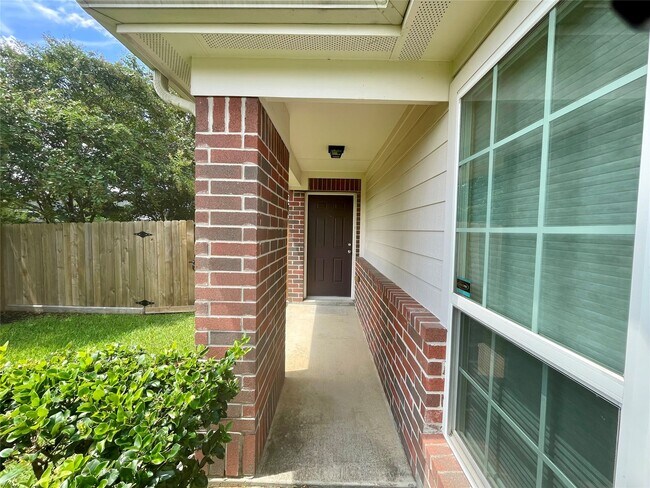 Building Photo - 4903 Spring Showers Ct
