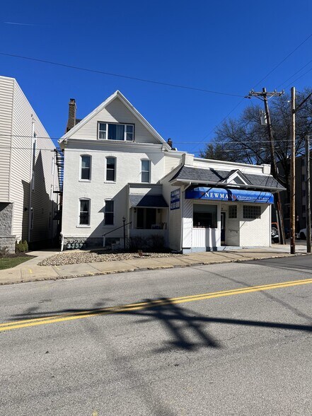 Building Photo - 525 Shady Ave