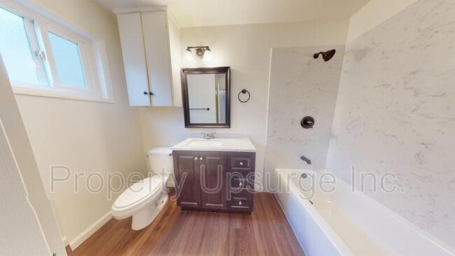 Building Photo - 2405 Old Eureka Way