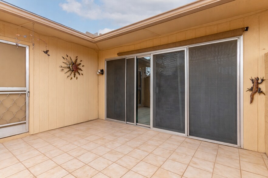 Building Photo - 19667 N Star Ridge Dr