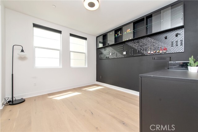 Building Photo - 146 Yugen
