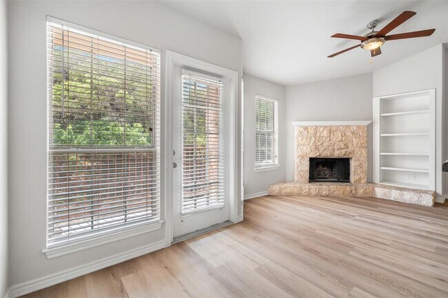 Building Photo - 6804 N Capital of Texas Hwy