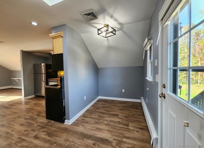 Building Photo - 4994 Madison Ave